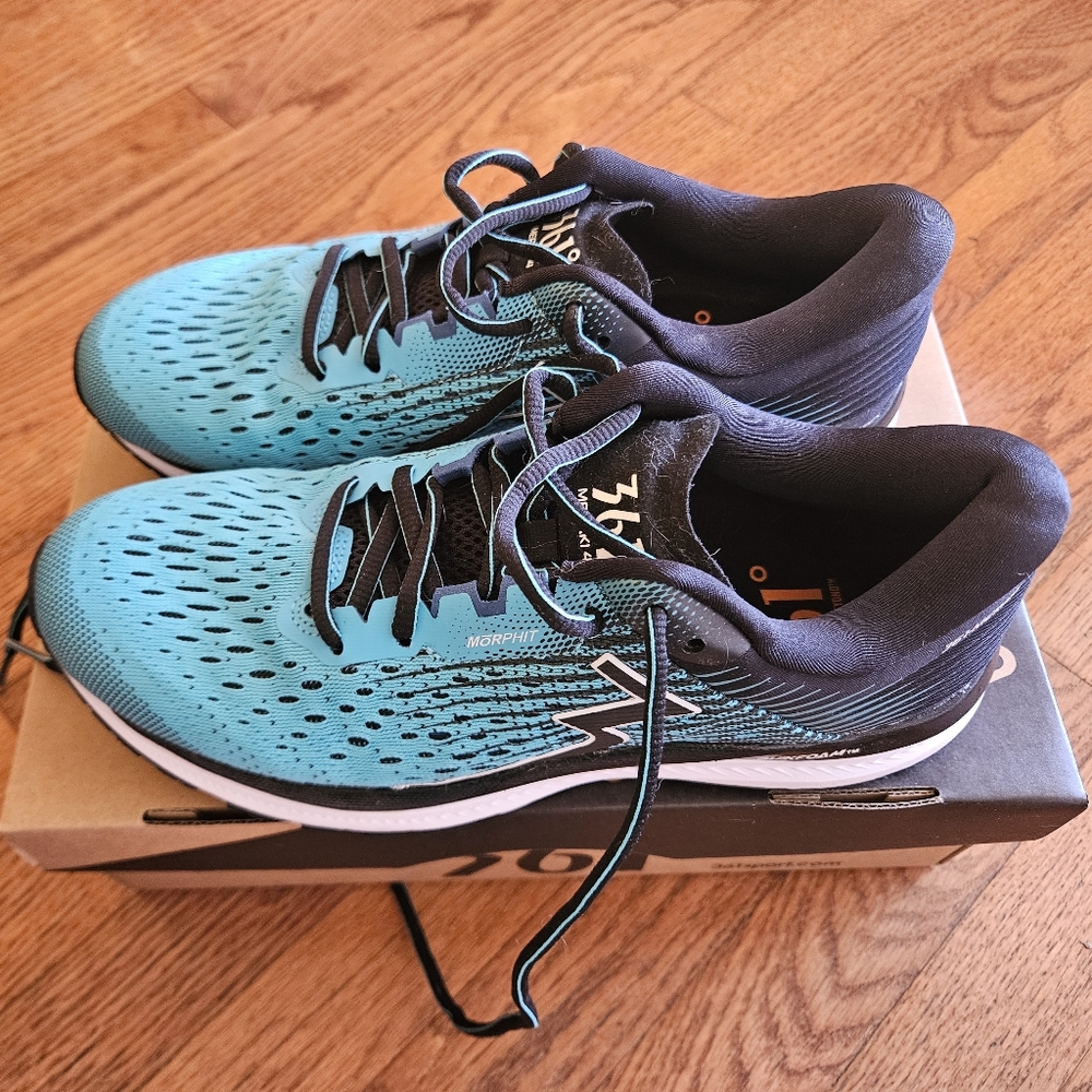 EUC 361 Degrees Tennis Shoes